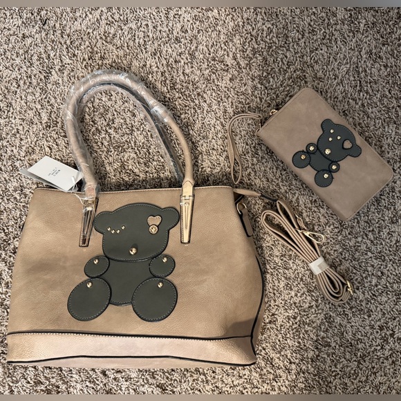 Handbags - Vegan Leather Bag